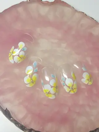 ネイル nail salon 7☺︎2のネイルデザイン