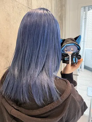 ミディアム カラー インナーカラー 推し ブリーチ 髪質改善のヘアスタイル