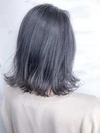 ショート カラー BOX mico.のヘアスタイル