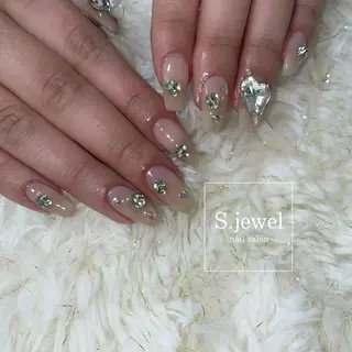 ネイル S. JEWELのネイルデザイン