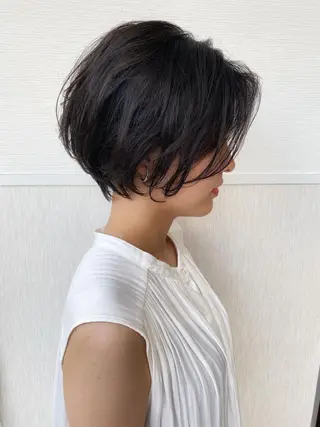 ショート 三鷹で1番ショート ボブをカットする新谷のヘアスタイル
