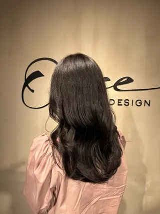 セミロング カラー 艶感/レイヤーカット 🌐Taketoのヘアスタイル