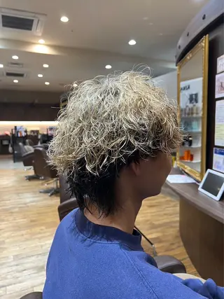 パーマ 荒木 啓吾のヘアスタイル