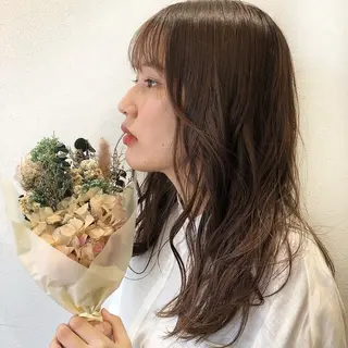セミロング カラー 髪質改善アンジュール かのんのヘアスタイル