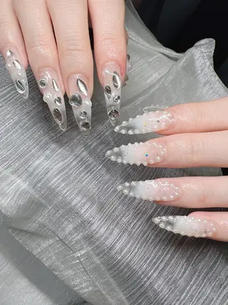 ネイル Lee Nailsのネイルデザイン