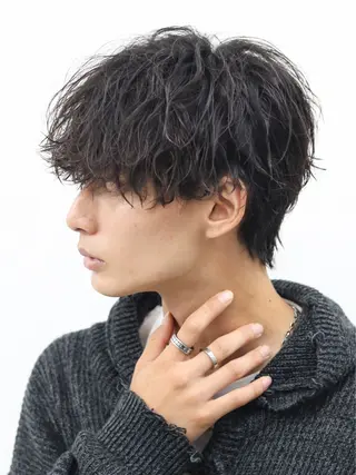 ミディアム パーマ メンズ ハイトーン/メンズマ ッシュ/KYOHEIのヘアスタイル