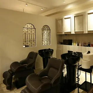 メンズ縮毛矯正✂ 髪質改善✄﻿金井雄司のヘアスタイル