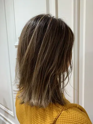 ミディアム 乾かすだけで艶髪酸性 ストレート髙橋悠耶のヘアスタイル