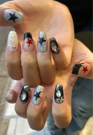 ネイル Nest 平出のネイルデザイン