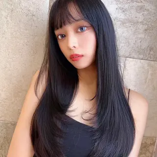 ロング カラー 酒井 里穂のヘアスタイル