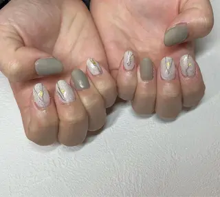 ネイル vi yellのネイルデザイン