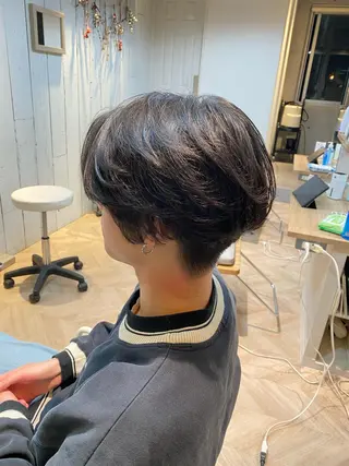 ショート 西山 恵太郎のヘアスタイル