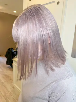 セミロング 🍀ケアブリーチ カラー🍀坂井のヘアスタイル