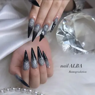 ネイル 加納 莉音のネイルデザイン