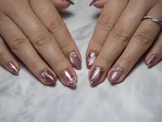ネイル なんば7nail YUZUHAのネイルデザイン