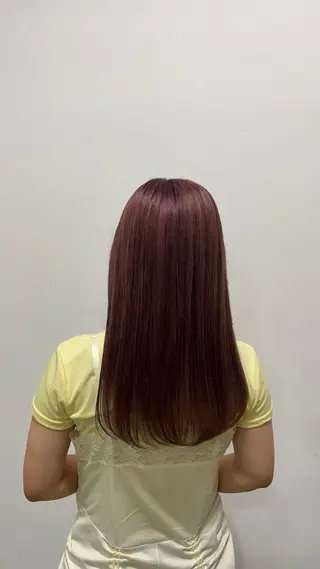 ロング カラー 松井 詩織のヘアスタイル