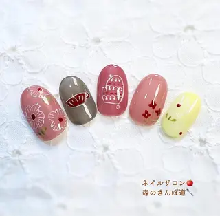 ネイル ショートネイル 森のさんぽ道のネイルデザイン