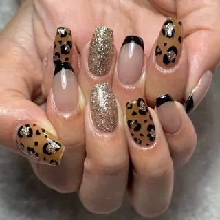 ネイル NAIL303 🛼 SHIORIのネイルデザイン