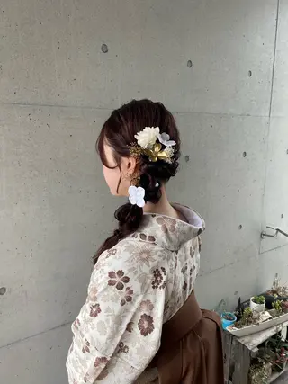 セミロング ヘアアレンジ 豊橋/菜月/ブリーチ /艶カラーハイトーンのヘアスタイル