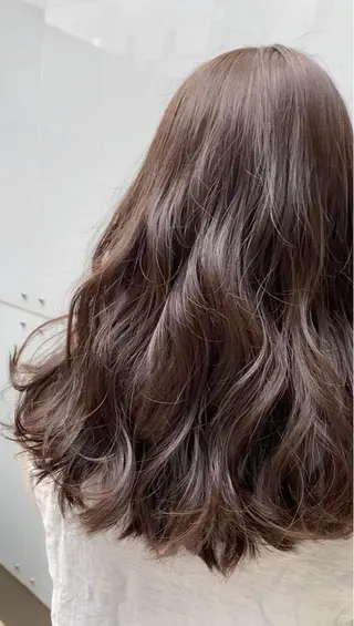 ロング カラー h Blanche 丸山 稚葉のヘアスタイル