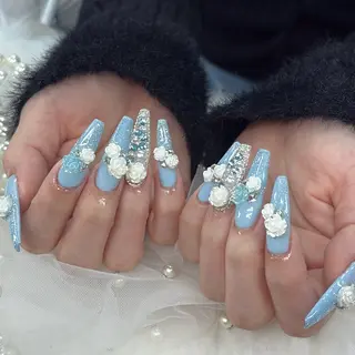 ネイル SHION  のネイルデザイン