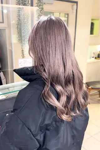 ロング カラー パーマ ヘアアレンジ メンズ キッズ ネイル マツエク・マツパ アイブロウ 🦕ウルフカット 🦕ａｋｉｈｏのヘアスタイル