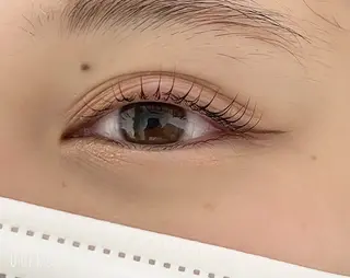 マツエク・マツパ カラー/アイリスト 麻優のヘアスタイル