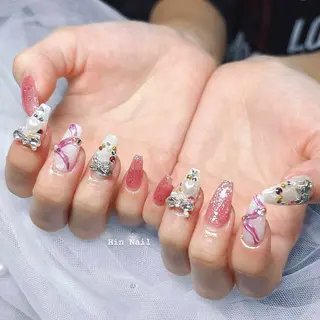 ネイル Hin Nailsのネイルデザイン
