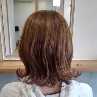 ミディアム 三島 有佳里のヘアスタイル
