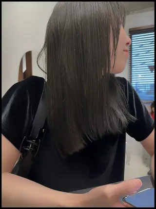 セミロング カラー SALOWIN武蔵小杉店所属・中顔面短縮ｘ髪質改善 絹髪をつくる人｜大橋のヘアスタイル