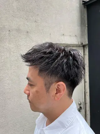 ショート カラー パーマ メンズ 🏆メンズヘア特化 🥇代表りんぺーのヘアスタイル