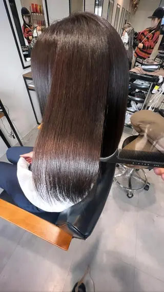 セミロング 丹羽大喜 縮毛矯正/美髪矯正のヘアスタイル