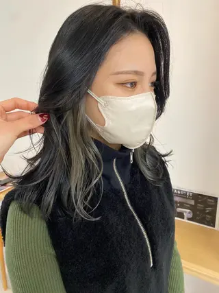 セミロング カラー 安永 涼のヘアスタイル