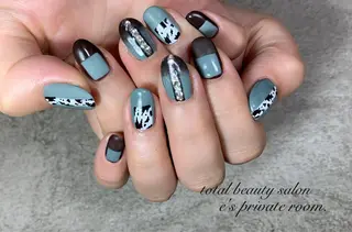 ネイル LAVISH nail salonのネイルデザイン