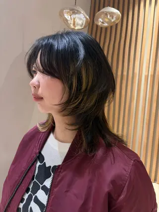 セミロング ブリーチ🌟リタッチ 🎠KANON🎡のヘアスタイル