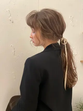 ロング mei|顔まわり ×透明感カラーのヘアスタイル