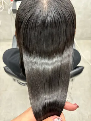 ロング すぐ巻ける縮毛矯正 🍀勝倉　麗のヘアスタイル