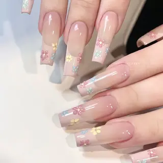 ネイル 清水 美佳のネイルデザイン