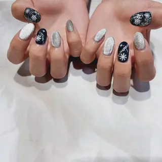 ネイル RINA .のネイルデザイン