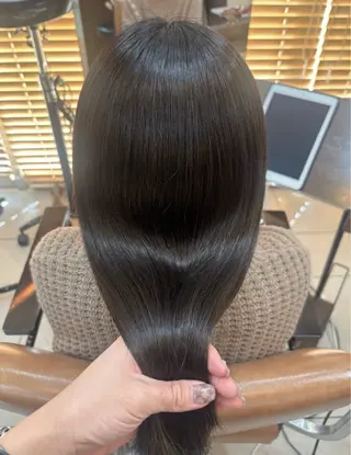 ミディアム カラー 頭皮×髪質改善 透明感カラー💎中村のヘアスタイル