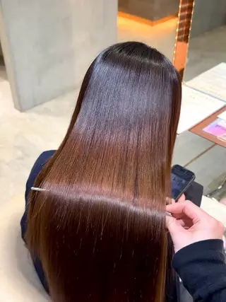 ロング 縮毛矯正Rina🩶 銀座のヘアスタイル
