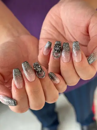 ネイル 。 YURiのネイルデザイン