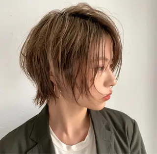 カラー ウルフ🦋顔まわり ❤︎ ͛MEIのヘアスタイル