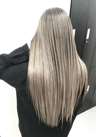ロング カラー シール、 ハネエクステのヘアスタイル