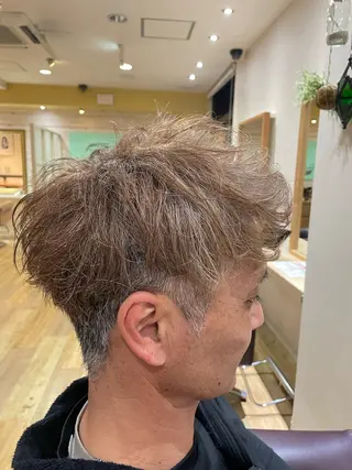 メンズ 渡部 健太のヘアスタイル