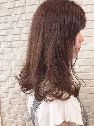 セミロング カラー 伊藤 さやかのヘアスタイル