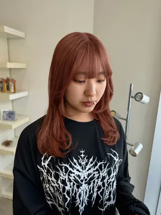 ミディアム カラー 堀越 美羽のヘアスタイル