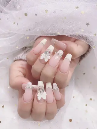 ネイル ジョリ kasumi🌹💅のネイルデザイン