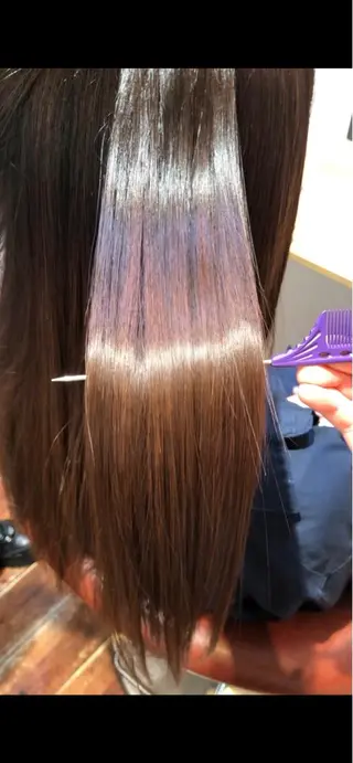 ロング オカモト ケイのヘアスタイル