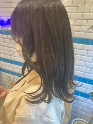 セミロング レイヤー/ミディアム /ボブ/新宿のヘアスタイル